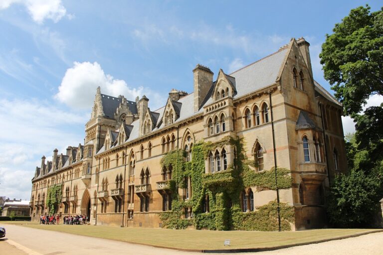 10 Universitas Terbaik di Dunia yang Harus Kamu Tahu